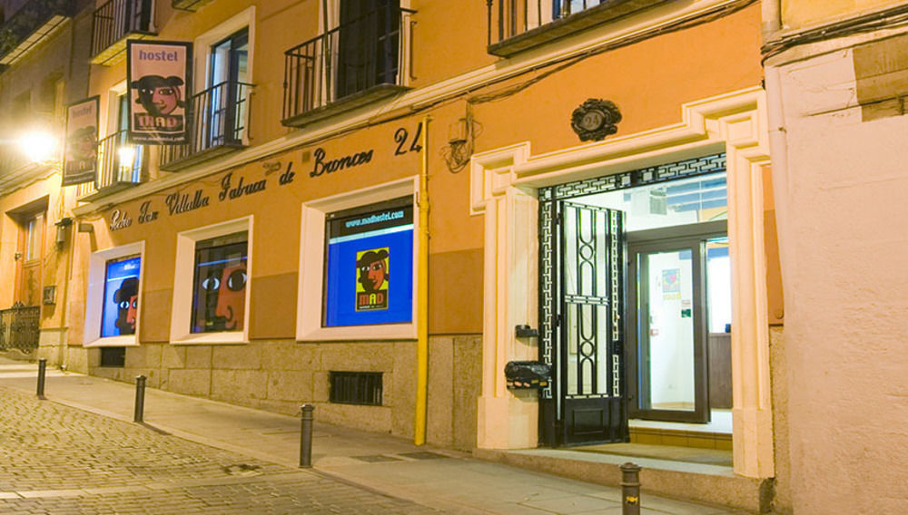 Cats Chill Out Hostel Madrid Exterior photo